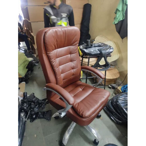 Fixed Arm Boss Executive Chair