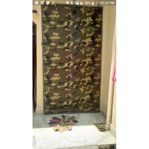Military Print Bamboo Chick Blind