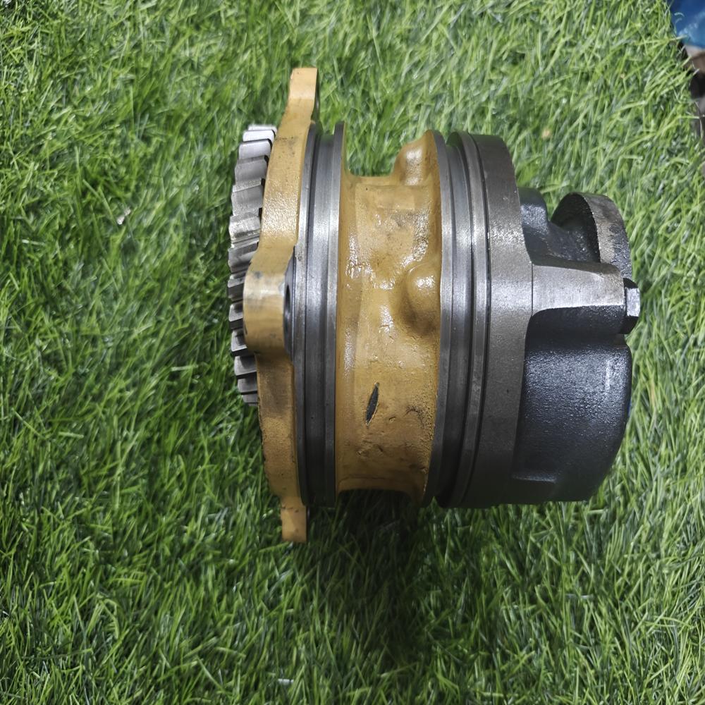 KT19 OIL PUMP 3047549