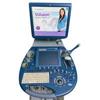 Ge Voluson E8 Ultrasound Machine - Accuracy: 100  %