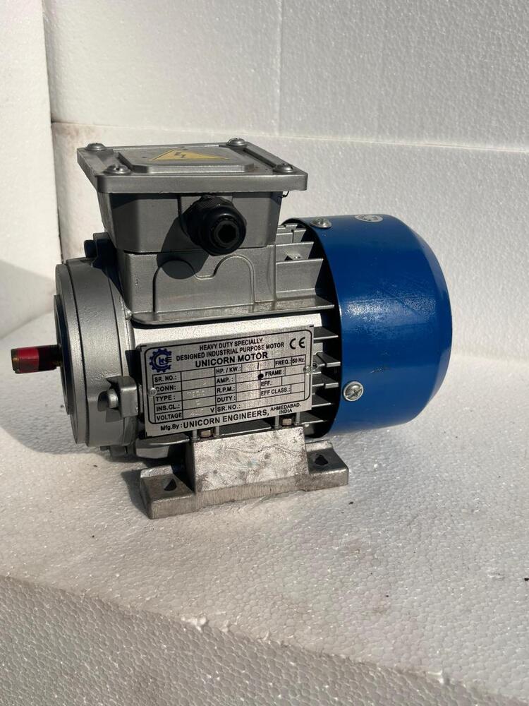 1 HP 1440 RPM 3 PHASE FACE MOUNTED MOTOR