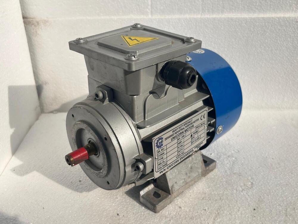 1 HP 1440 RPM 3 PHASE FACE MOUNTED MOTOR