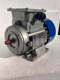 1 HP 1440 RPM 3 PHASE FACE MOUNTED MOTOR