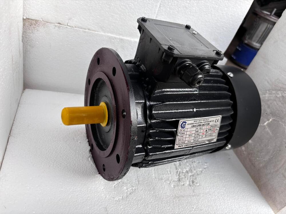 Ac Motor Flange Mounted - Color: Black
