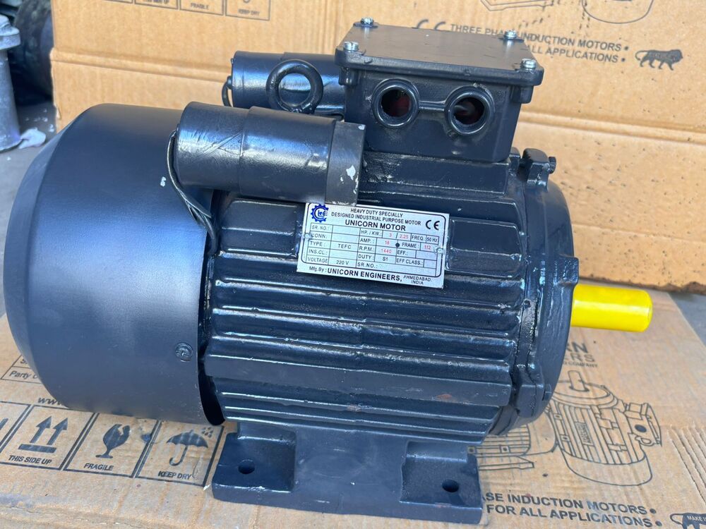 Single Phase Motor - Color: Black