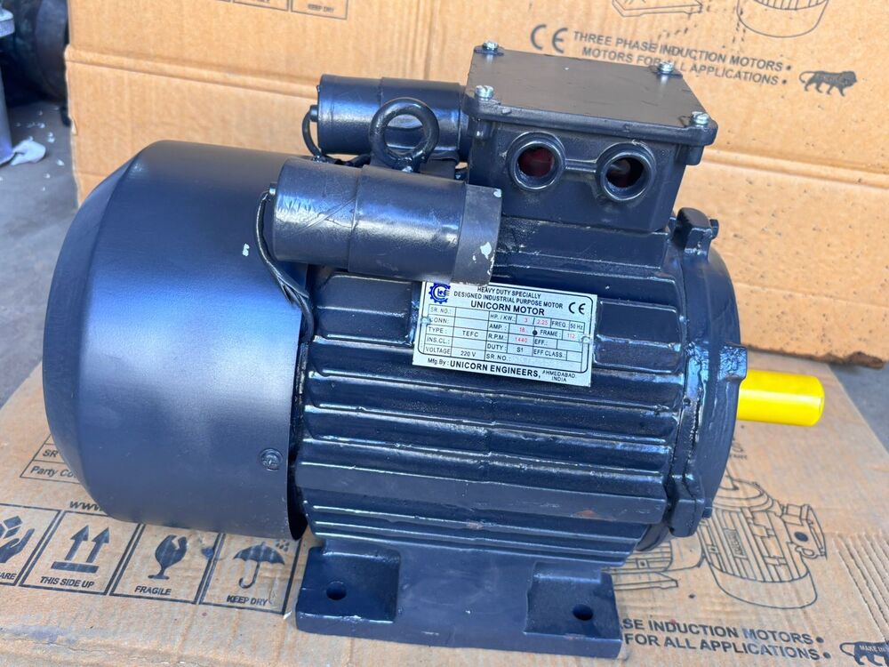 Single Phase Motor - Color: Black