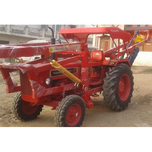 Tractor Mounted Pole Erection Machine