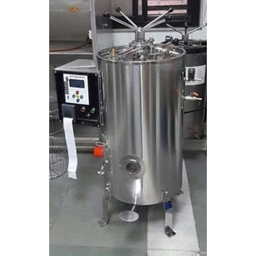 फ्लोर-माउंटेड वर्टिकल ऑटोक्लेव - वर्ल्ड इंवेंट साइंटिफिक टेक्नोलॉजी प्राइवेट लिमिटेड