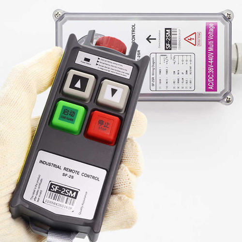 2 Push Buttons Single Speed Wireless Crane - Color: Various Available