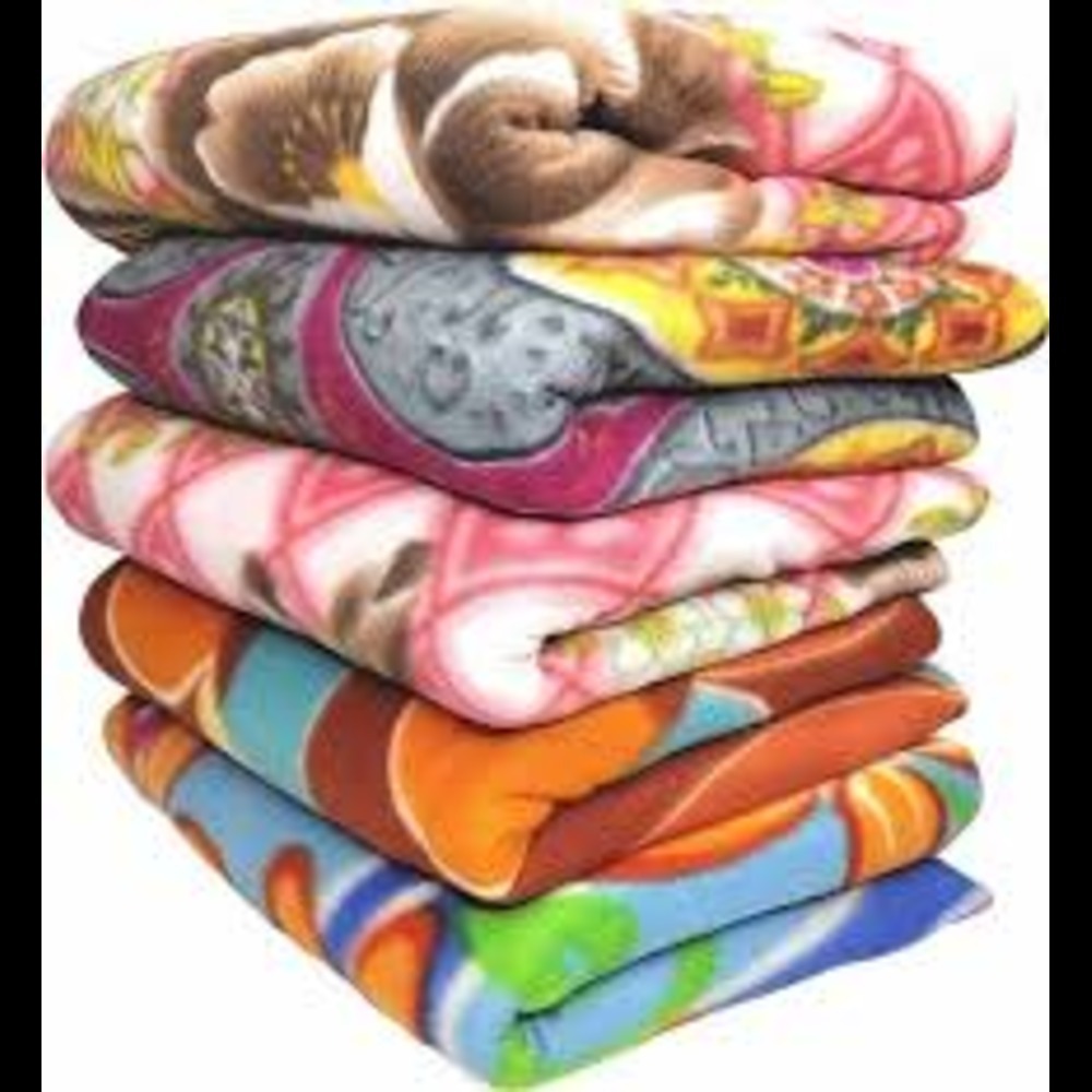 800 Gram Single Polar Fleece Printed Blanket - Feature: Washable
