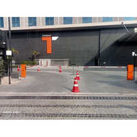 Parking Barrier Gate - Color: White And Red