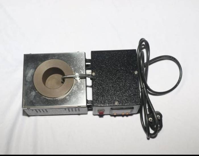 TEMPETURE CONTROLLED SOLDERIGN POT ROUND TTC 250D