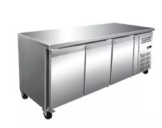 Under Counter Refrigerator with Container