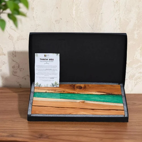 Wooden Epoxy Resin Cutting Board