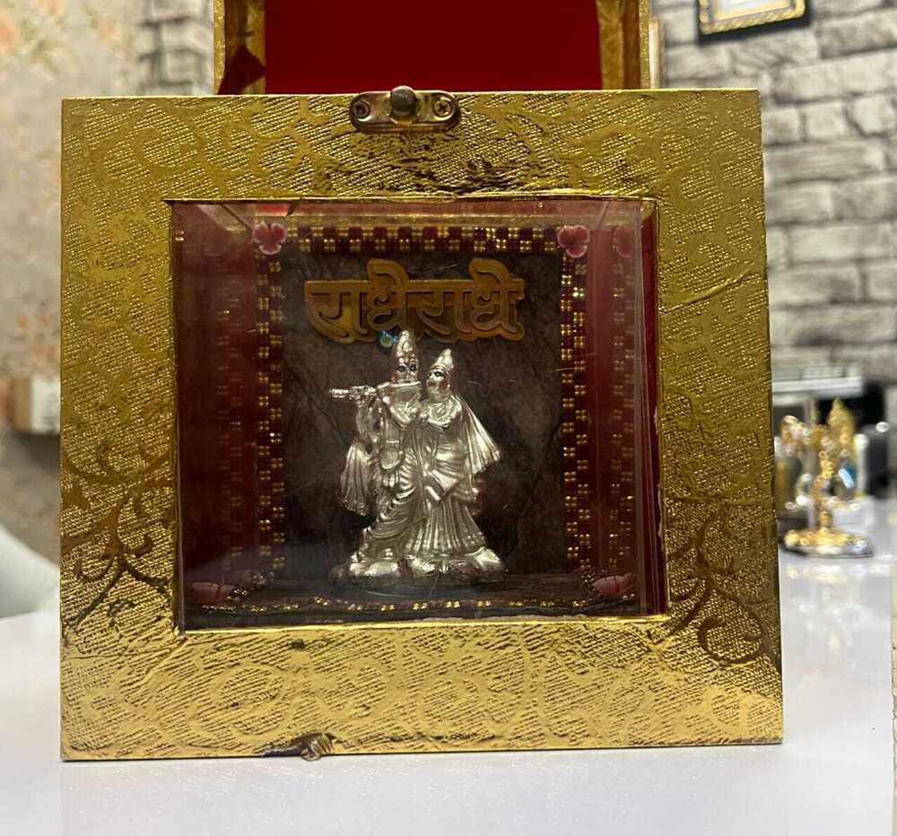 Radha Kishna Murti - Finishing: Silver