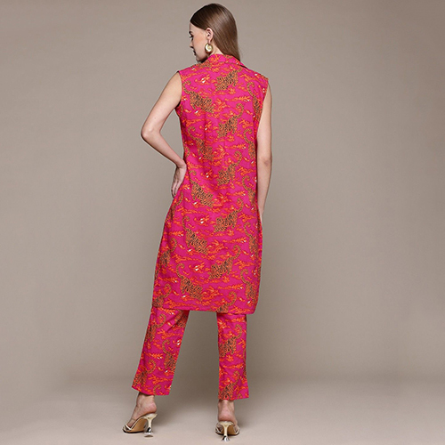 Straight Style Cotton Fabric Magenta Co-ord Set With Shrug