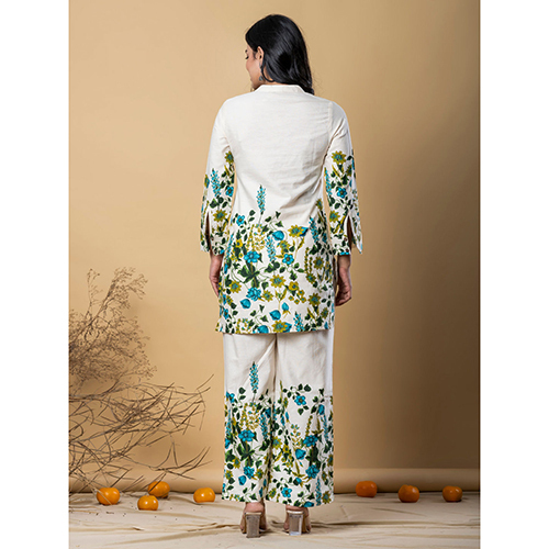 Curved Style Cotton Flex Fabric Off White Co-ord Set