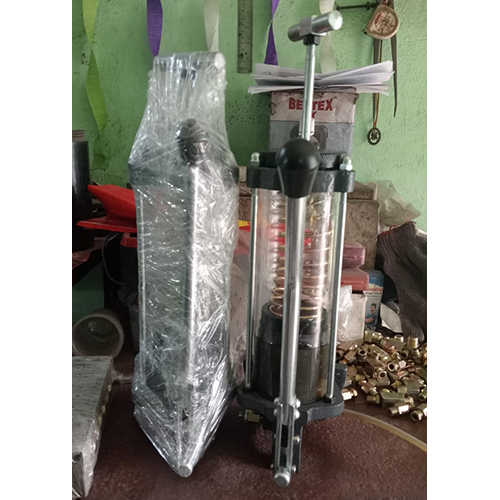 Manual Mild Steel Grease Pump