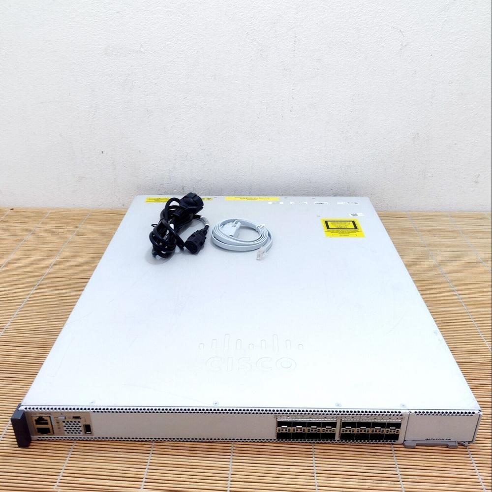 Cisco C9500-16X-E Catalyst 16-port 10G Switch