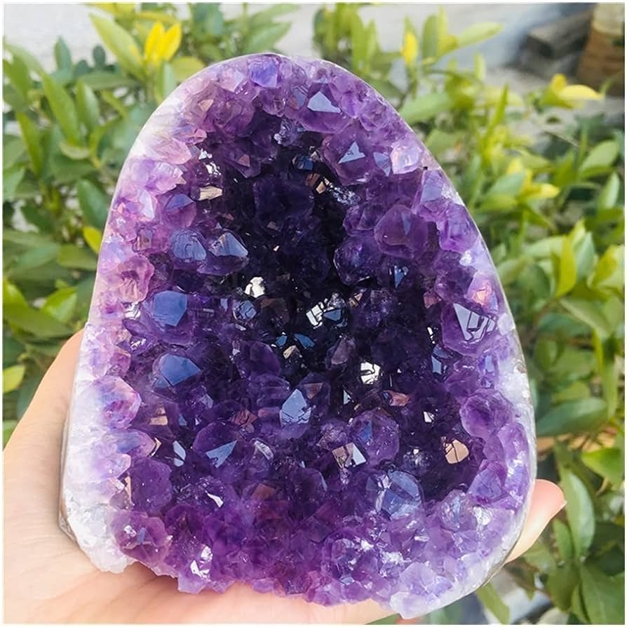 Ametyst Crystal Cluster - Color: Purple