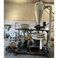 Rpvc Pulverizer Machine - Color: Silver