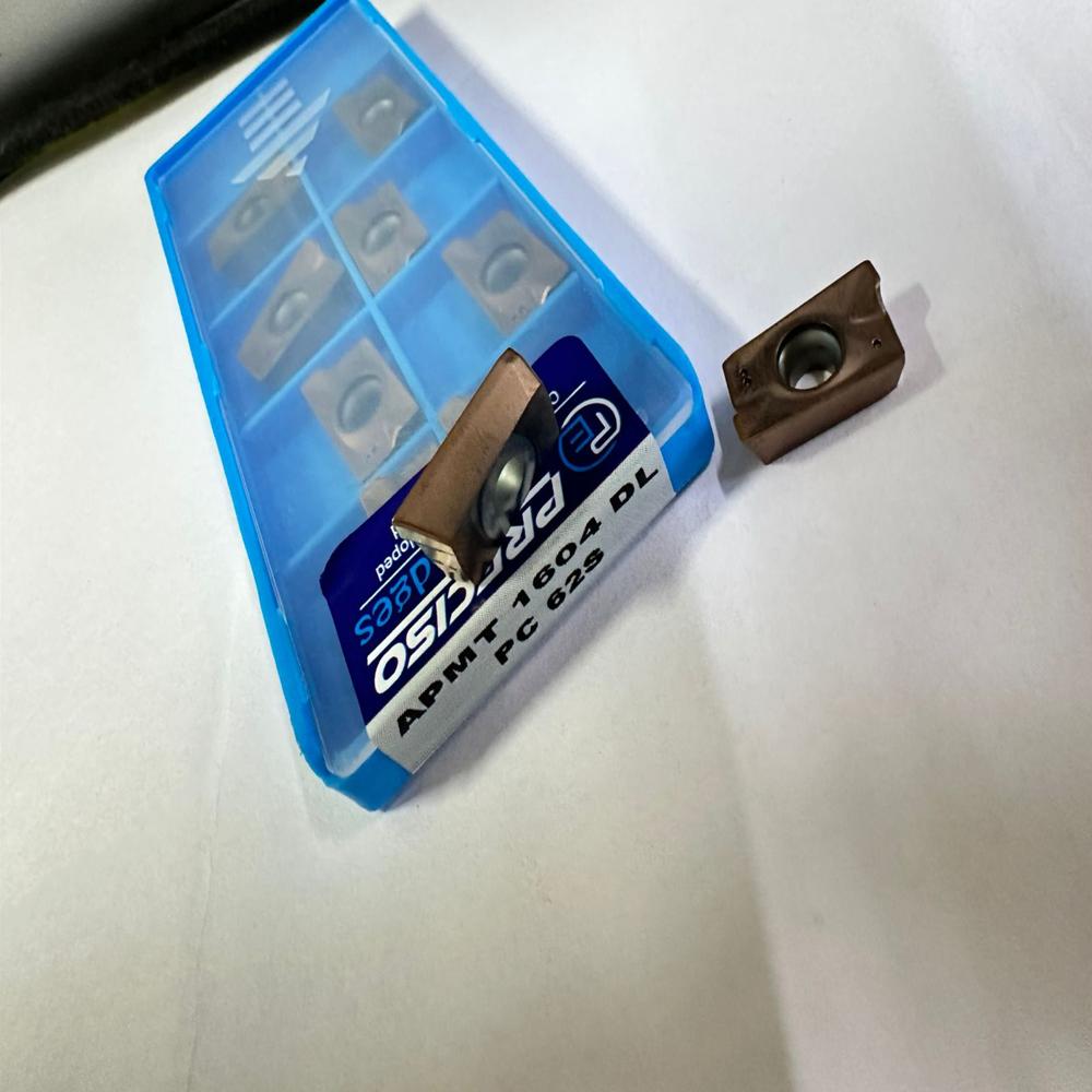 Carbide Milling Insert - High-performance Cutting Tool For Cnc & Vmc Operations | Durable Carbide Material, Manual Grade, Optimized Geometry