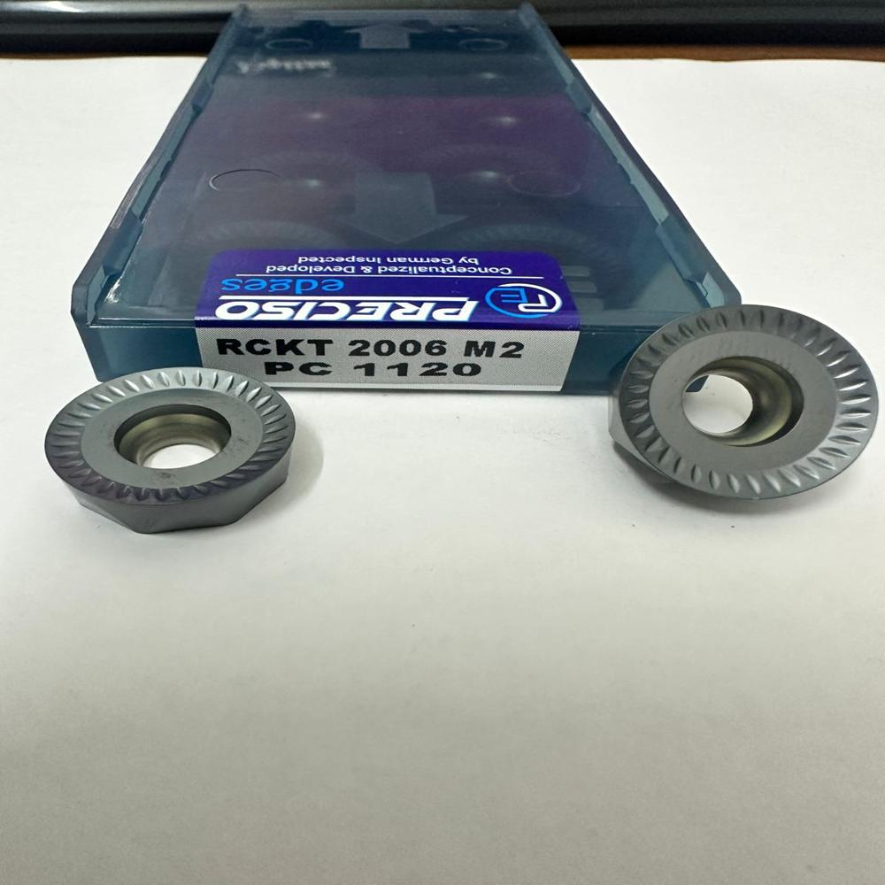 CARBIDE MILLING INSERT