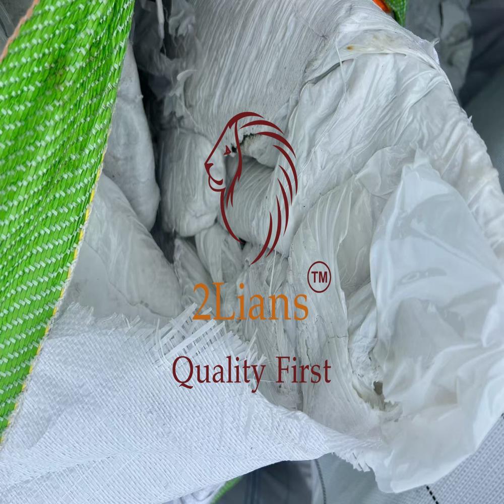 Pet Lumps Natural - Plastic Type: Polyethylene Terephthalate