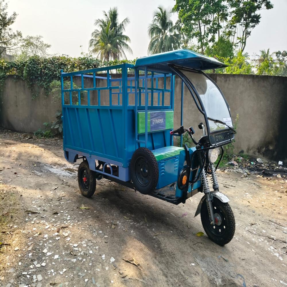 High Capacity Dynamic Battery Operated Loader - Battery Life: Up To 3 Years