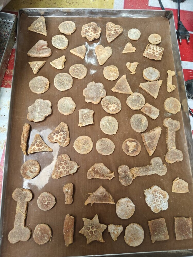 Enroute Millet based cookies for pets