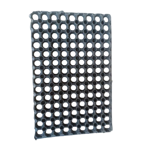 Black Rubber Hollow Mat - Shape: Rectangle