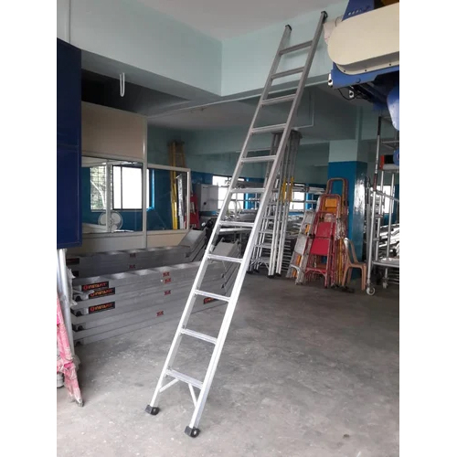 10 Feet Aluminium Step Ladder