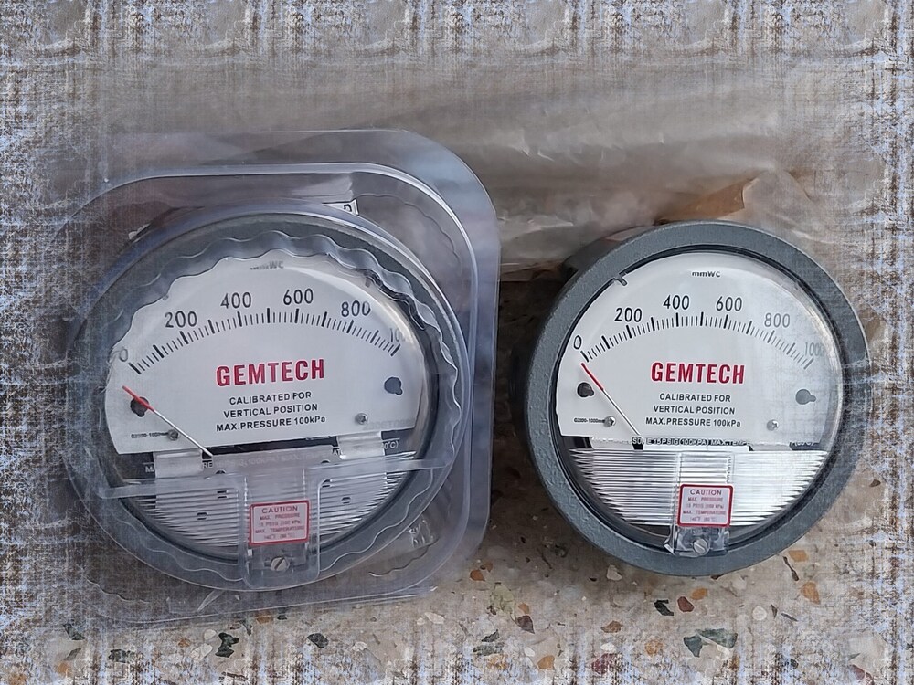 Differential Pressure Gauge Gemtech Wholesaler From Chirawa Rajasthan India