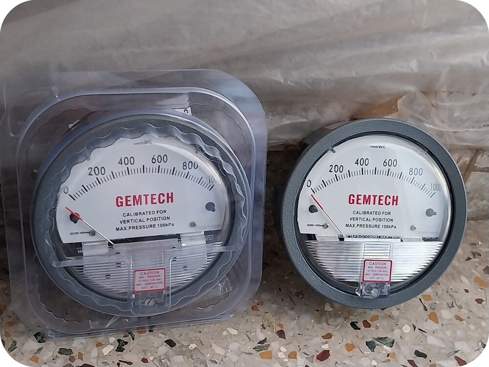 Differential Pressure Gauge Gemtech Wholesaler From Chirawa Rajasthan India