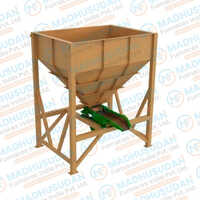 100 Kg Feed Hopper - Attributes: Strong