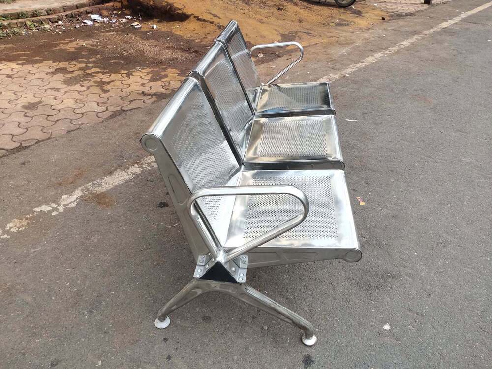 3Seater Metro Chair - Brand Name: Kunwar Bros