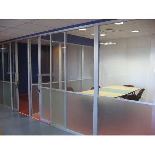 Aluminum Glass Partition - Color: Transparent