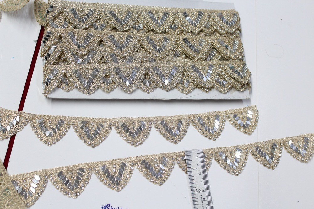 golden samosa mirror lace