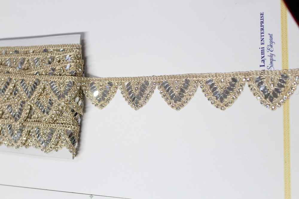golden samosa mirror lace