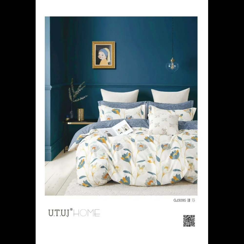 Divine Printed Double Size Printed Bedsheet - Design Type: Luxury