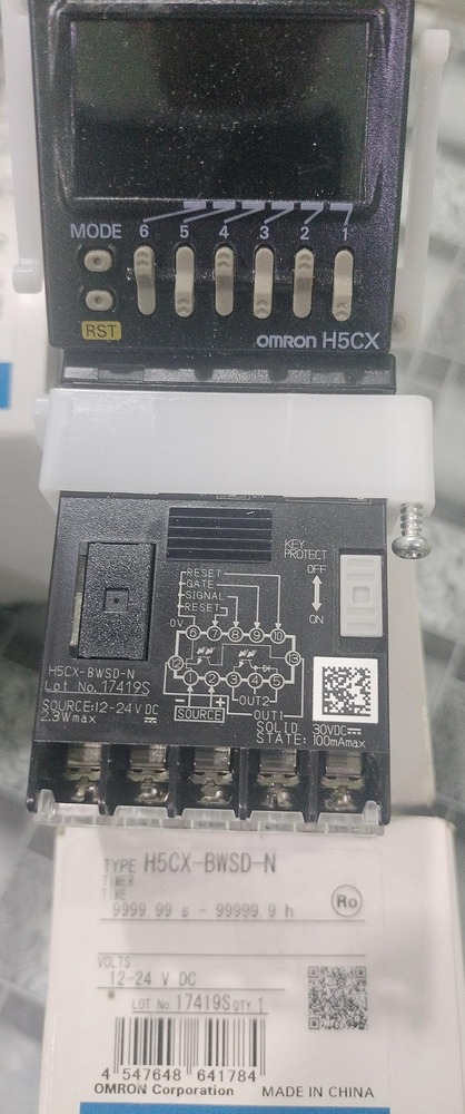 OMRON TIMER 12-24VDC, H5CX-BWSD-N
