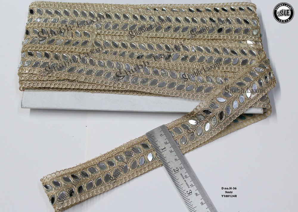Mirror Border Lace