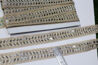 Mirror Border Lace