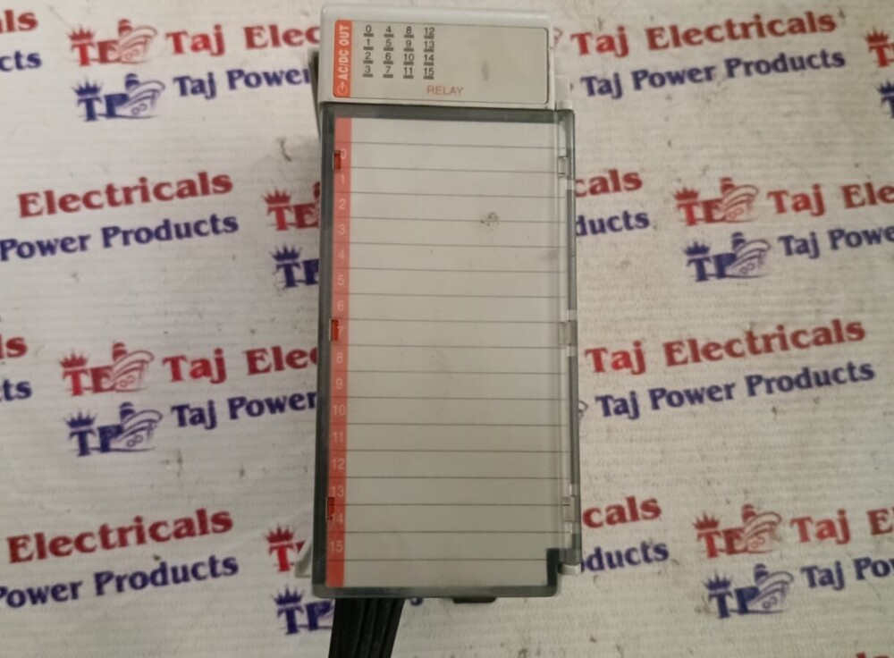 ALLEN BRADLEY 1769-OW16 PLC