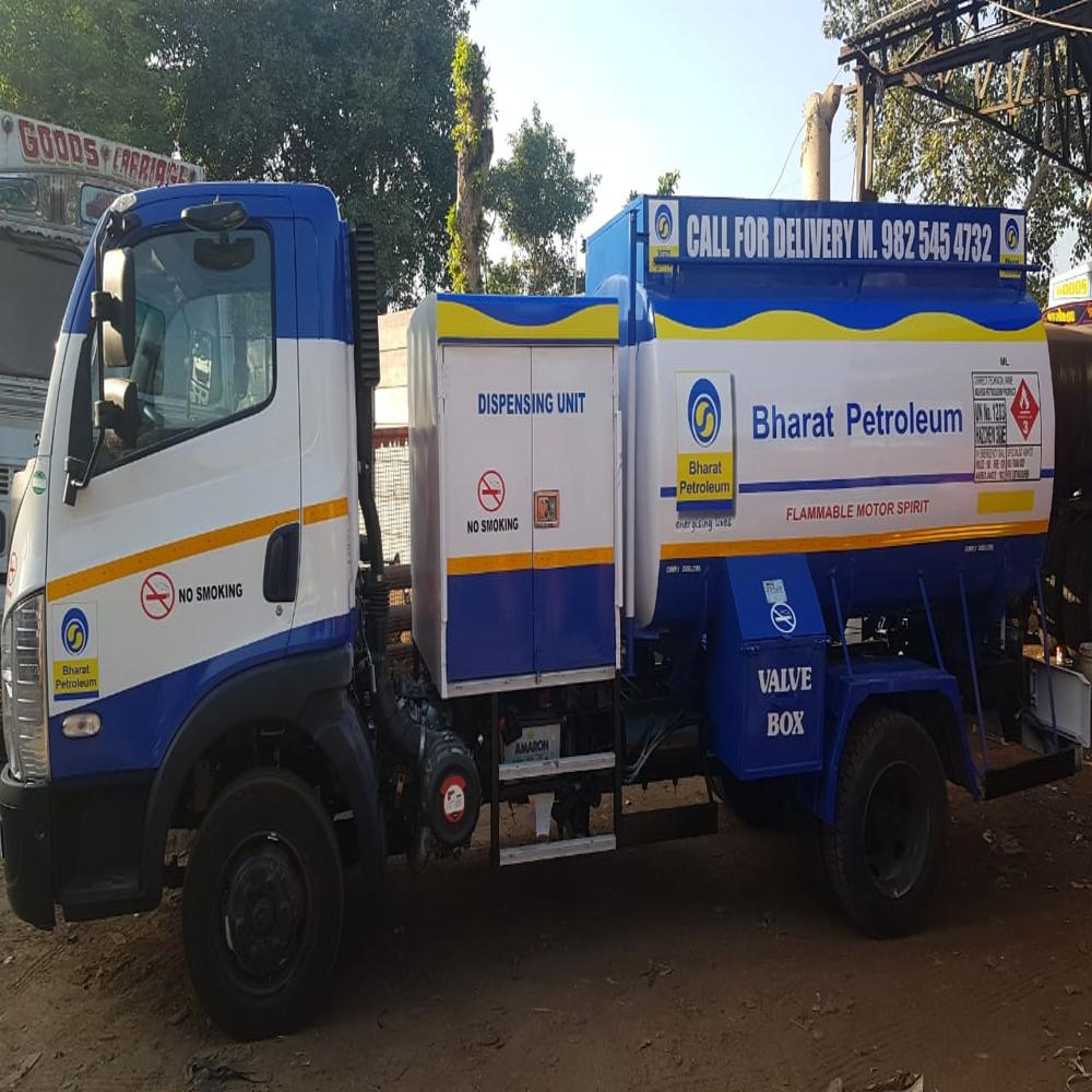 Bowser Tank - Stainless Steel, 29 Kl Capacity | Rigid Truck Mounted, Airtight Design, Watertight Structure, Customizable Sizes