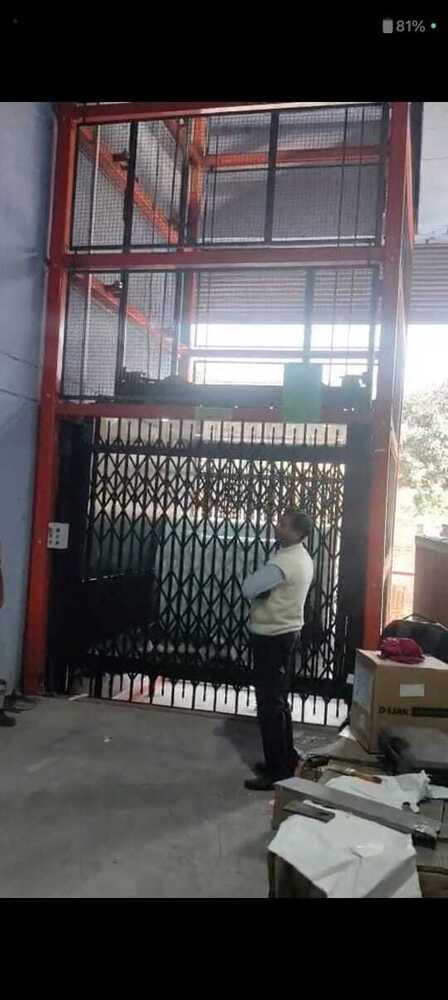 Industrial Goods Lift