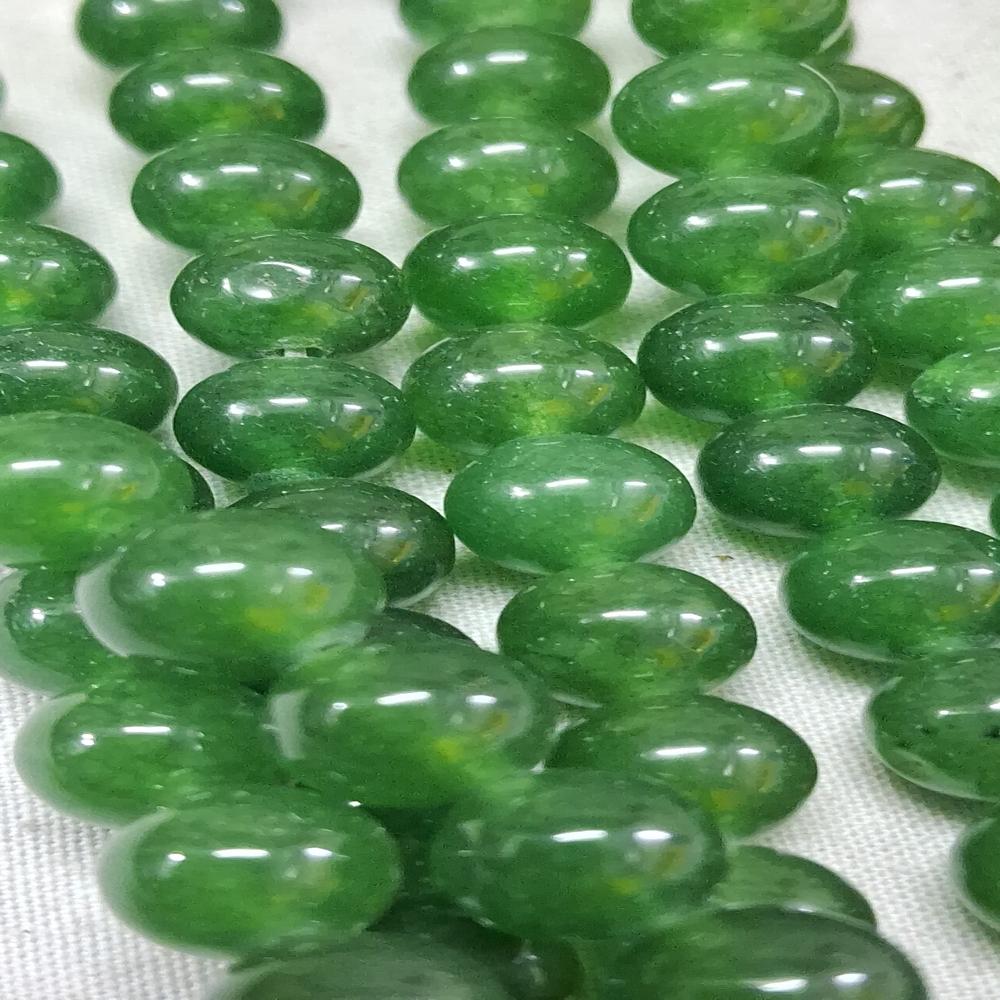 Jade Taiwan Plain Crystal Beads - Color: Green