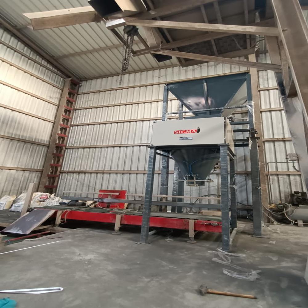 Industrial Bag Filling Machine - Automatic Grade: Semi-automatic