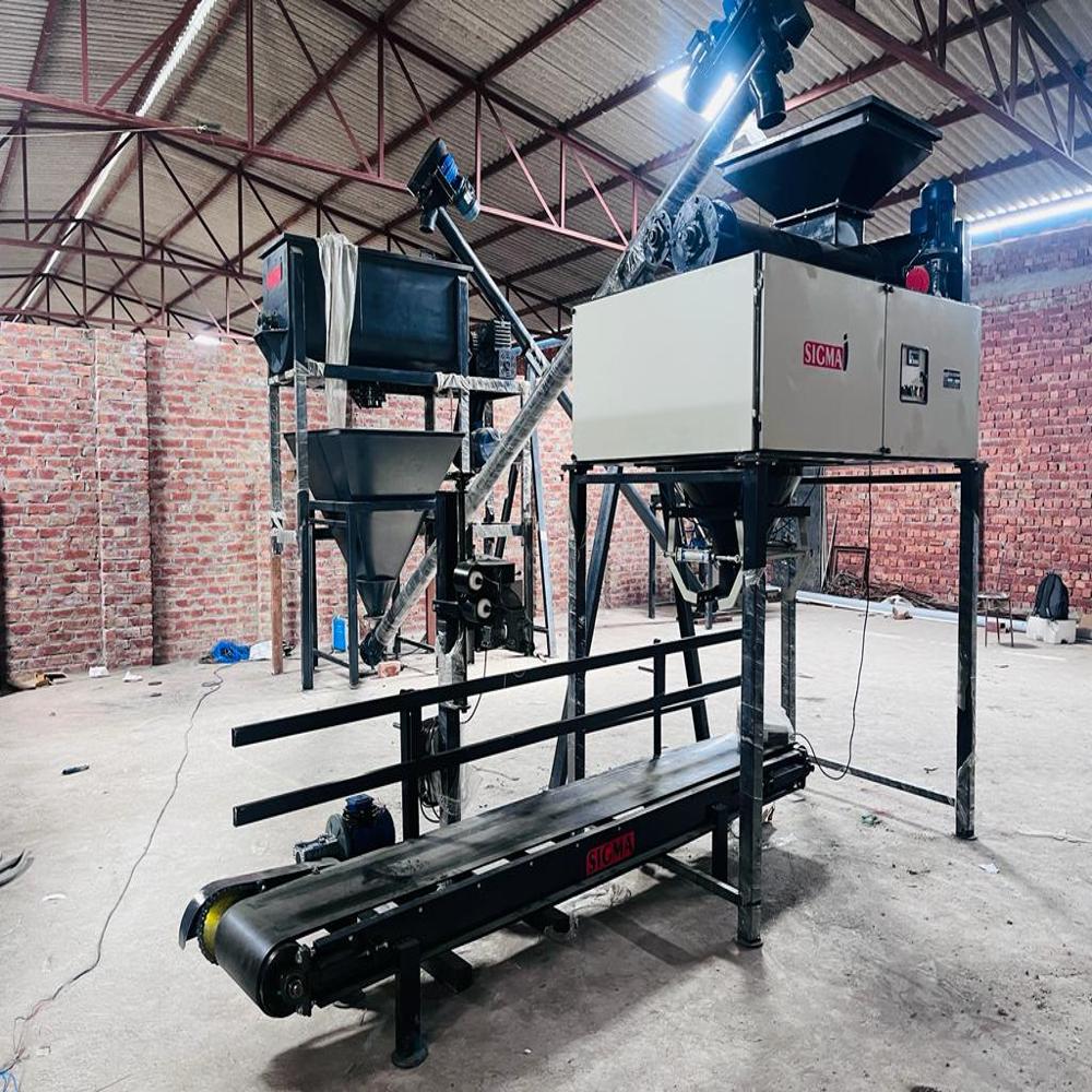 Flour Bag Packing Machine - Automatic Grade: Semi-automatic