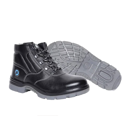 Bata Robust Double Density - Color: Black